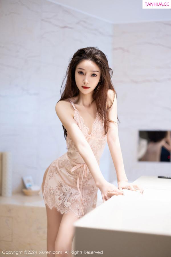   [XiuRen]高清写真图 2024.01.22 No.7998 苏曼兮 美腿妩媚第44张图片